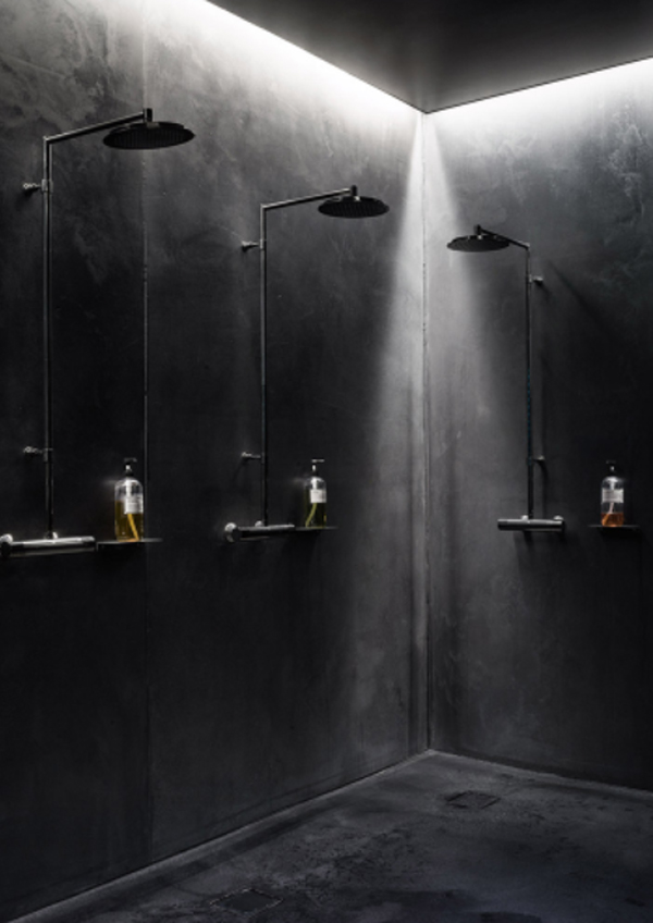 ruang-bilas-dan-shower-keren-bernuansa-hitam