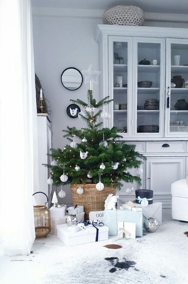 desain-interior-skandinavian-dengan-pohon-natal