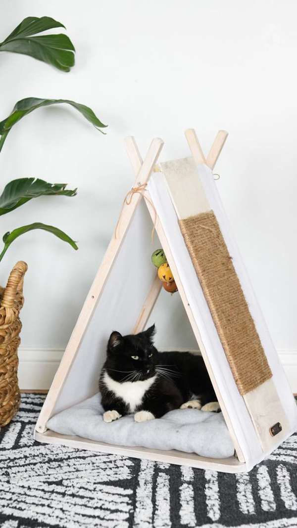 desain-rumah-kucing-diy-bentuk-tenda