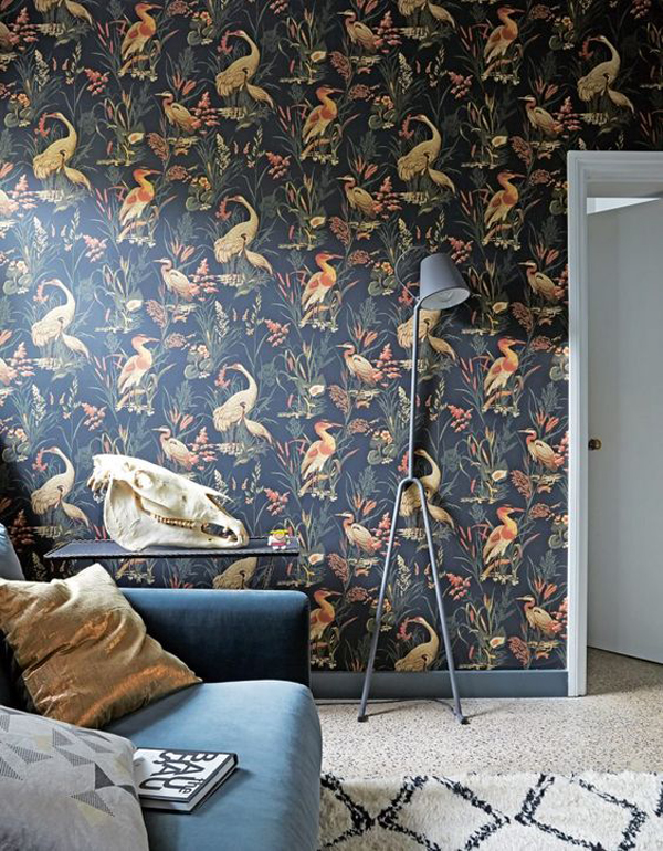 dekorasi-wallpaper-ruang-tamu-motif-hewan