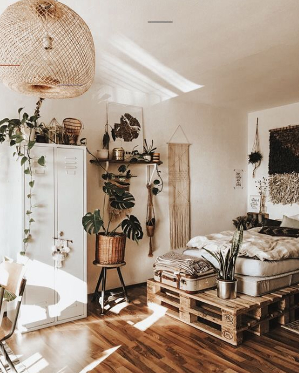 dekorasi-kamar-tidur-dengan-tanaman-hias