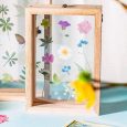ide-frame-kayu-cantik-dengan-bunga-kering-warna-pastel