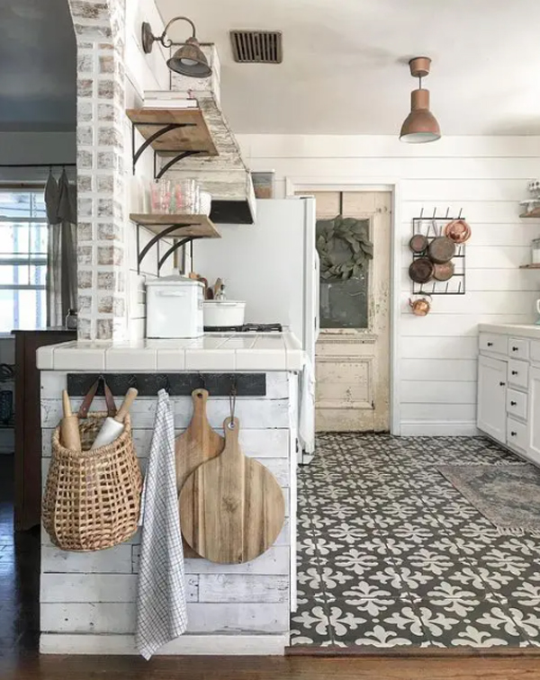 dekorasi-dapur-vintage-dengan-ubin-abstrak